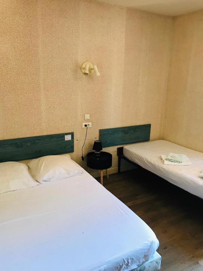 Hotel De La Gare Verchamp Luaran gambar