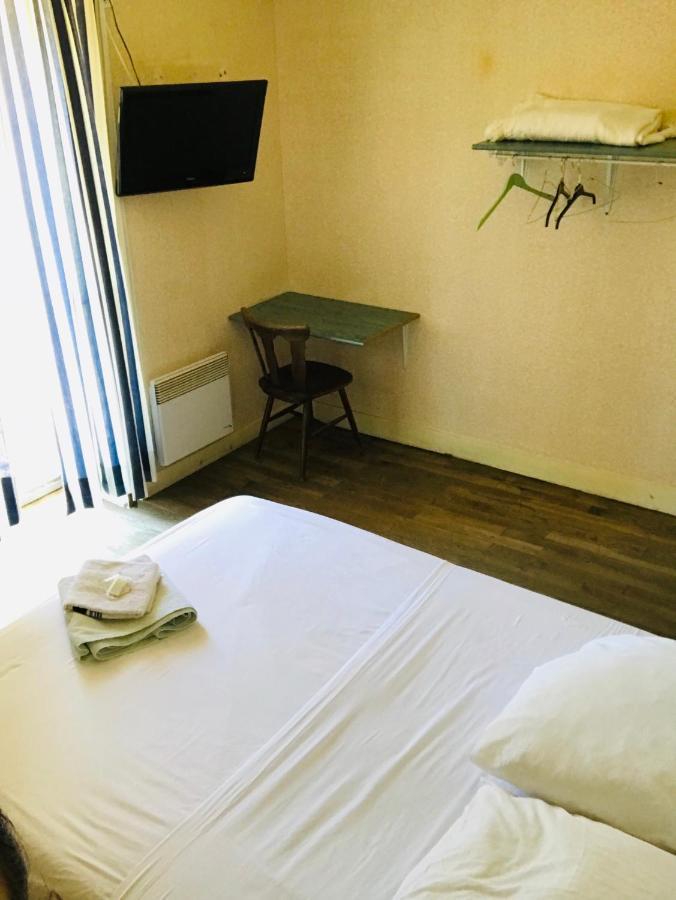 Hotel De La Gare Verchamp Luaran gambar