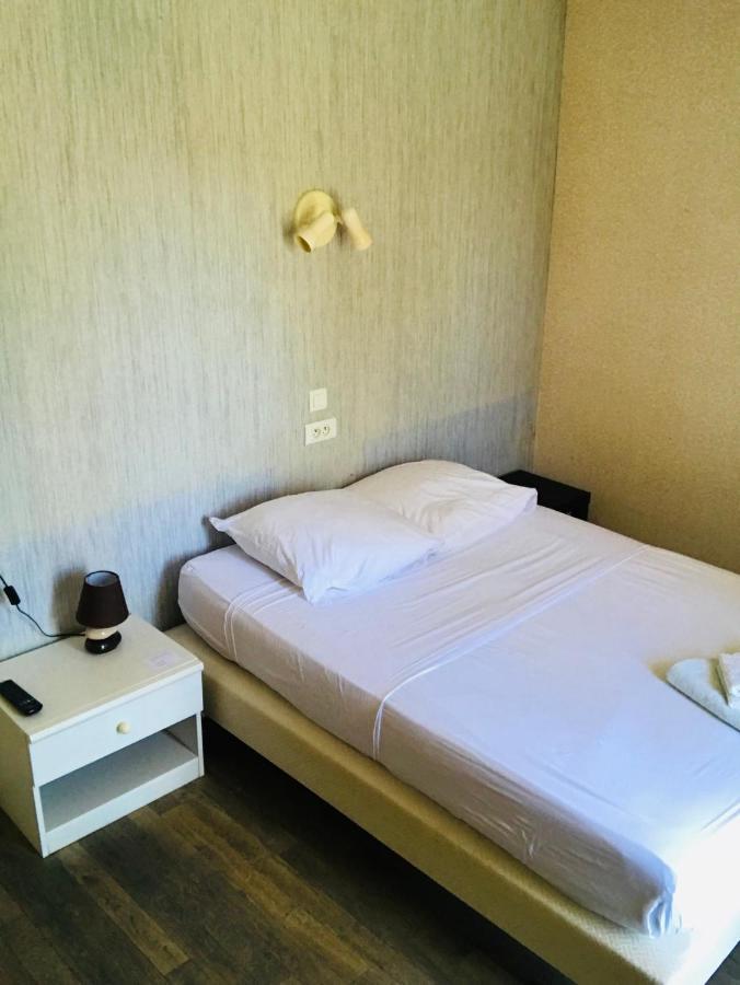 Hotel De La Gare Verchamp Luaran gambar