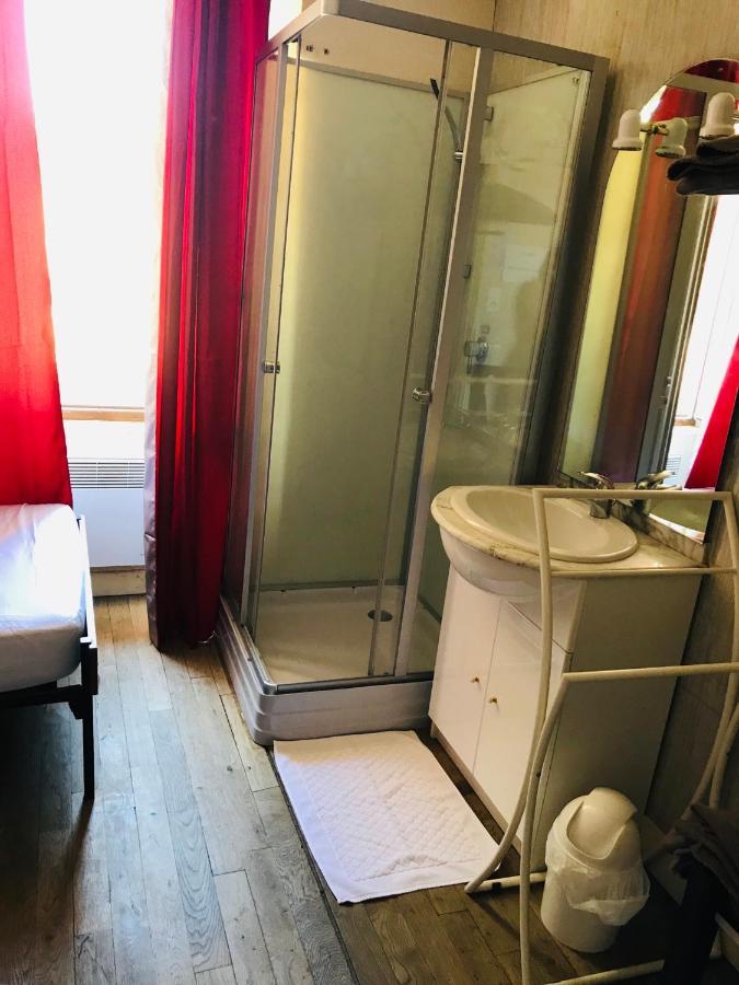 Hotel De La Gare Verchamp Luaran gambar